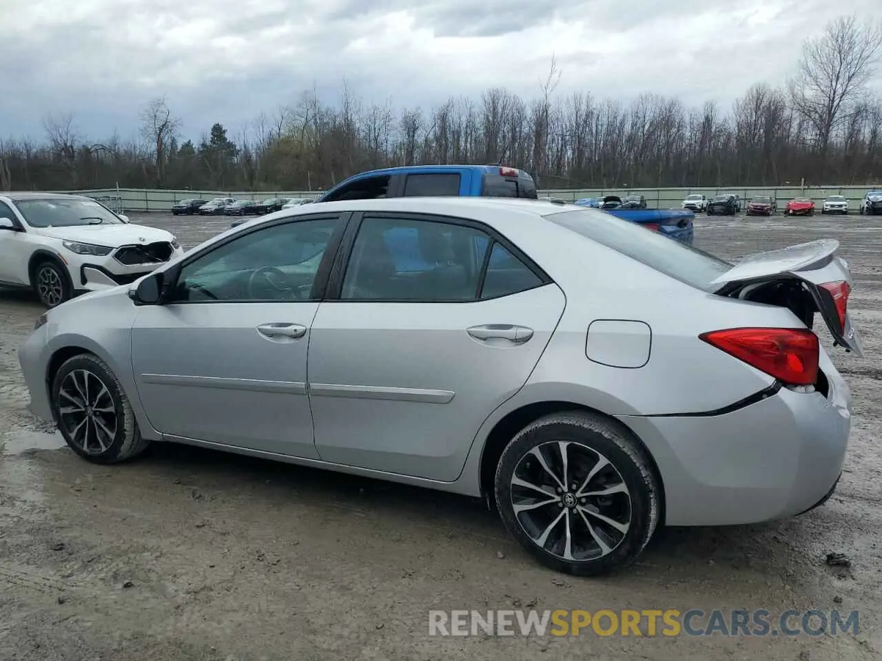 2 fotografías del automóvil dañado 2T1BURHE0KC175116 TOYOTA COROLLA 2019