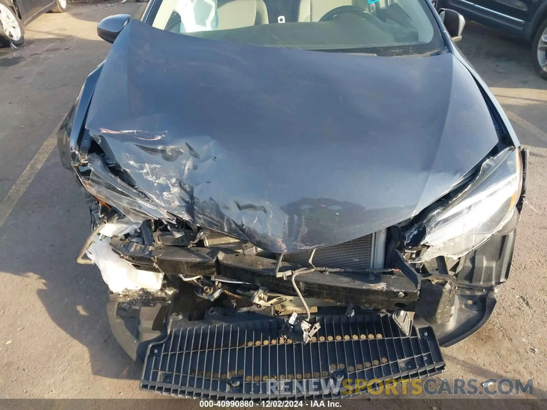 11 fotografías del automóvil dañado 2T1BURHE0KC175147 TOYOTA COROLLA 2019