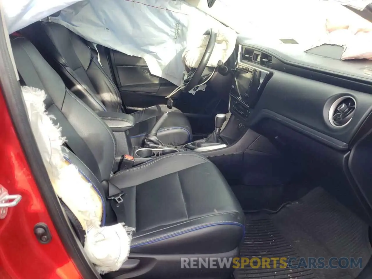5 fotografías del automóvil dañado 2T1BURHE0KC179604 TOYOTA COROLLA 2019