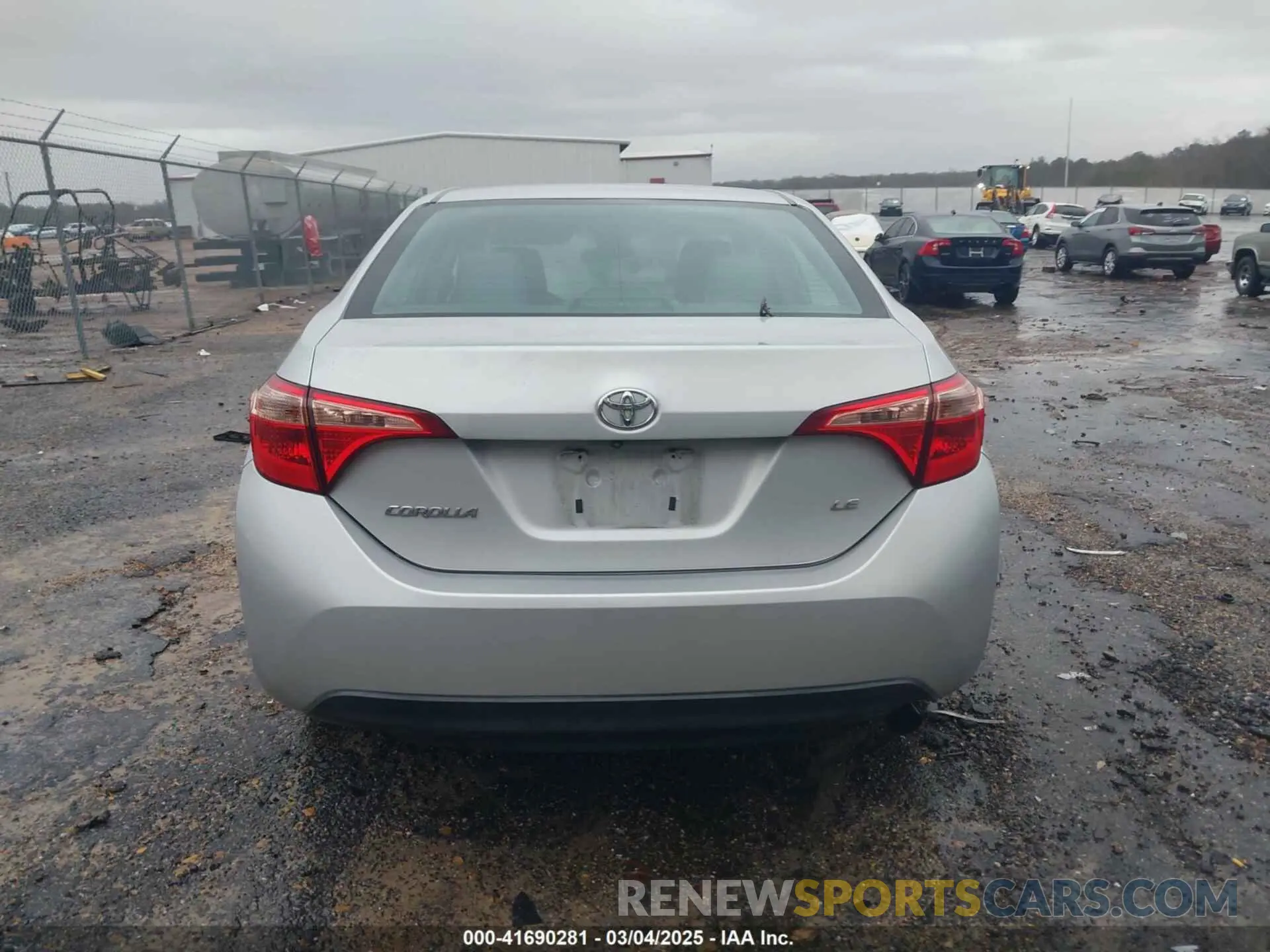 16 fotografías del automóvil dañado 2T1BURHE0KC181014 TOYOTA COROLLA 2019