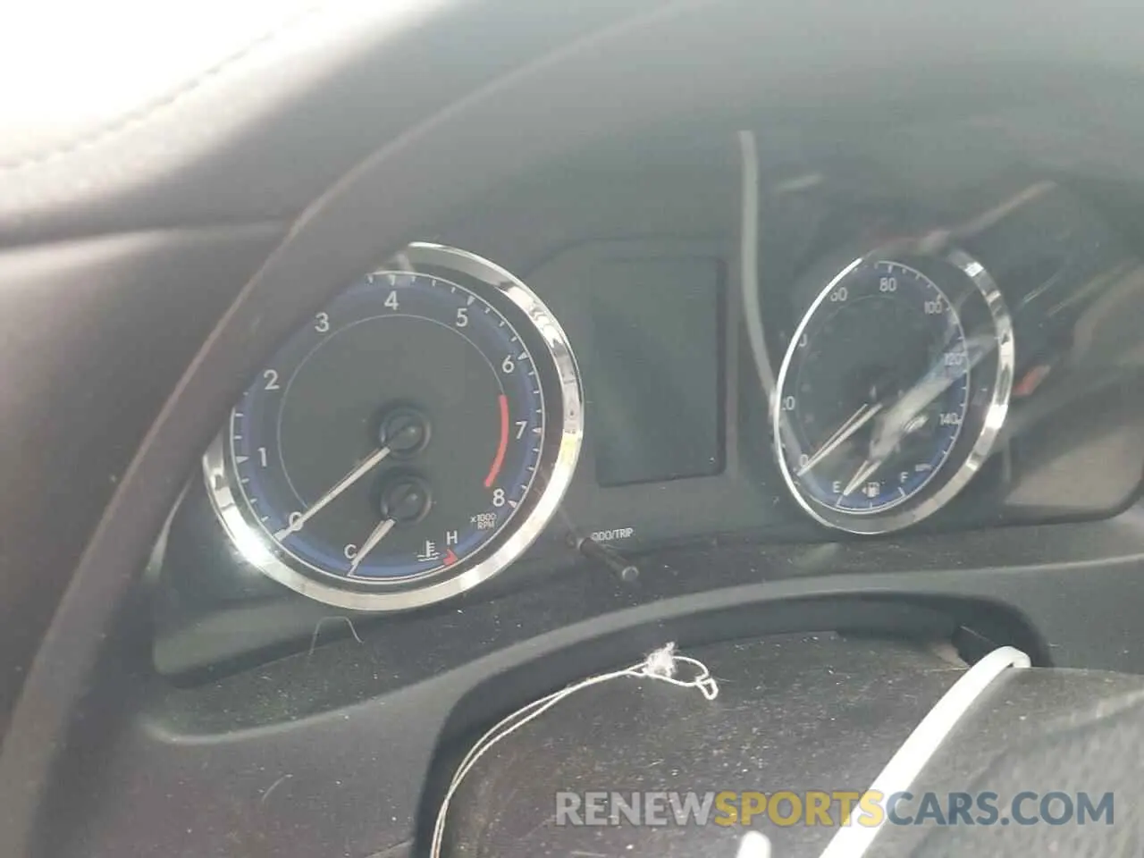 9 fotografías del automóvil dañado 2T1BURHE0KC182728 TOYOTA COROLLA 2019