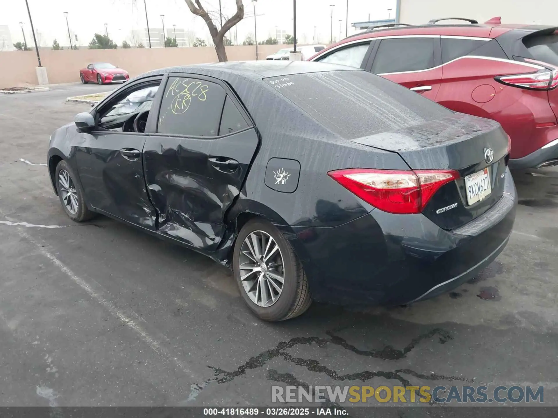 3 fotografías del automóvil dañado 2T1BURHE0KC195706 TOYOTA COROLLA 2019
