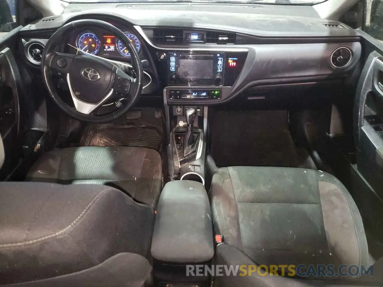 8 fotografías del automóvil dañado 2T1BURHE0KC205053 TOYOTA COROLLA 2019