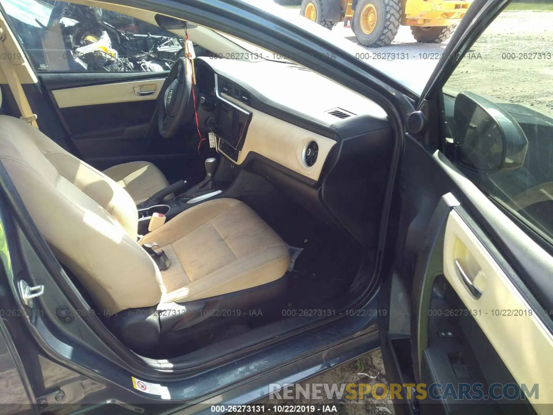 5 fotografías del automóvil dañado 2T1BURHE0KC209121 TOYOTA COROLLA 2019