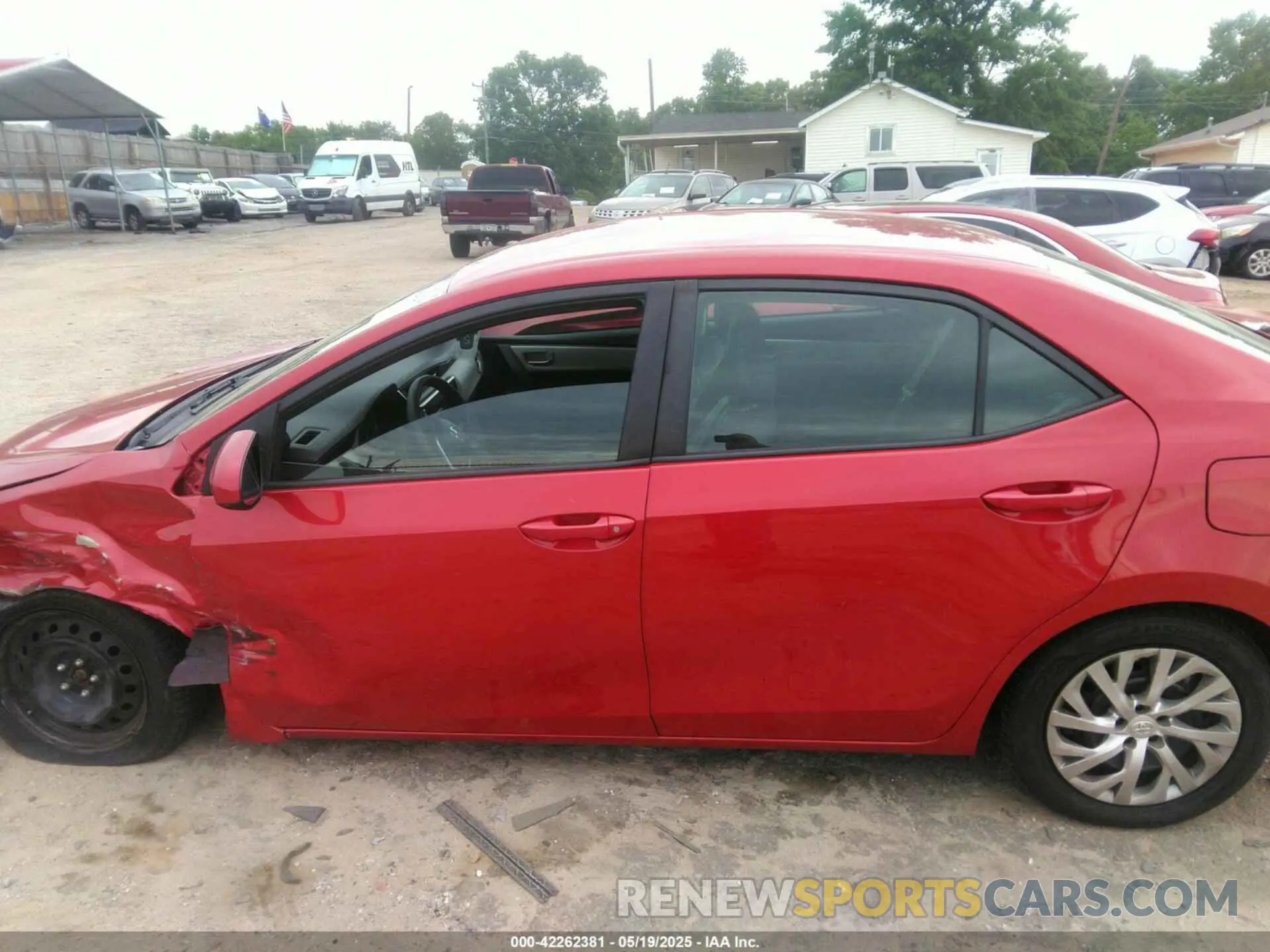 14 fotografías del automóvil dañado 2T1BURHE0KC212830 TOYOTA COROLLA 2019