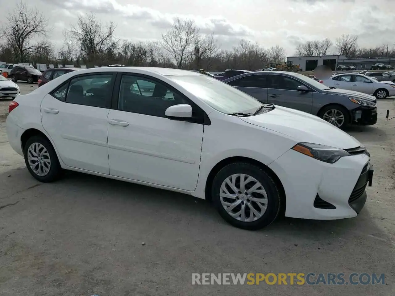4 fotografías del automóvil dañado 2T1BURHE0KC228655 TOYOTA COROLLA 2019