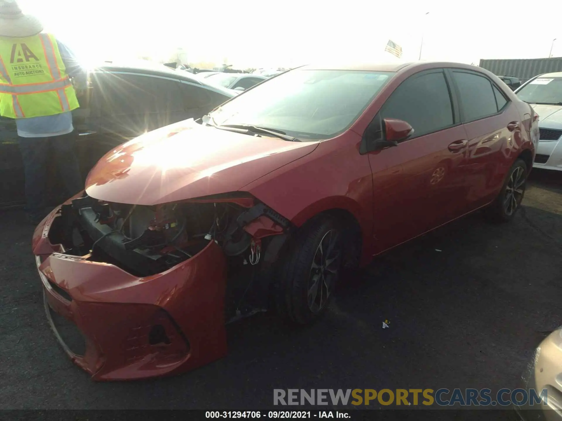 2 fotografías del automóvil dañado 2T1BURHE0KC231720 TOYOTA COROLLA 2019