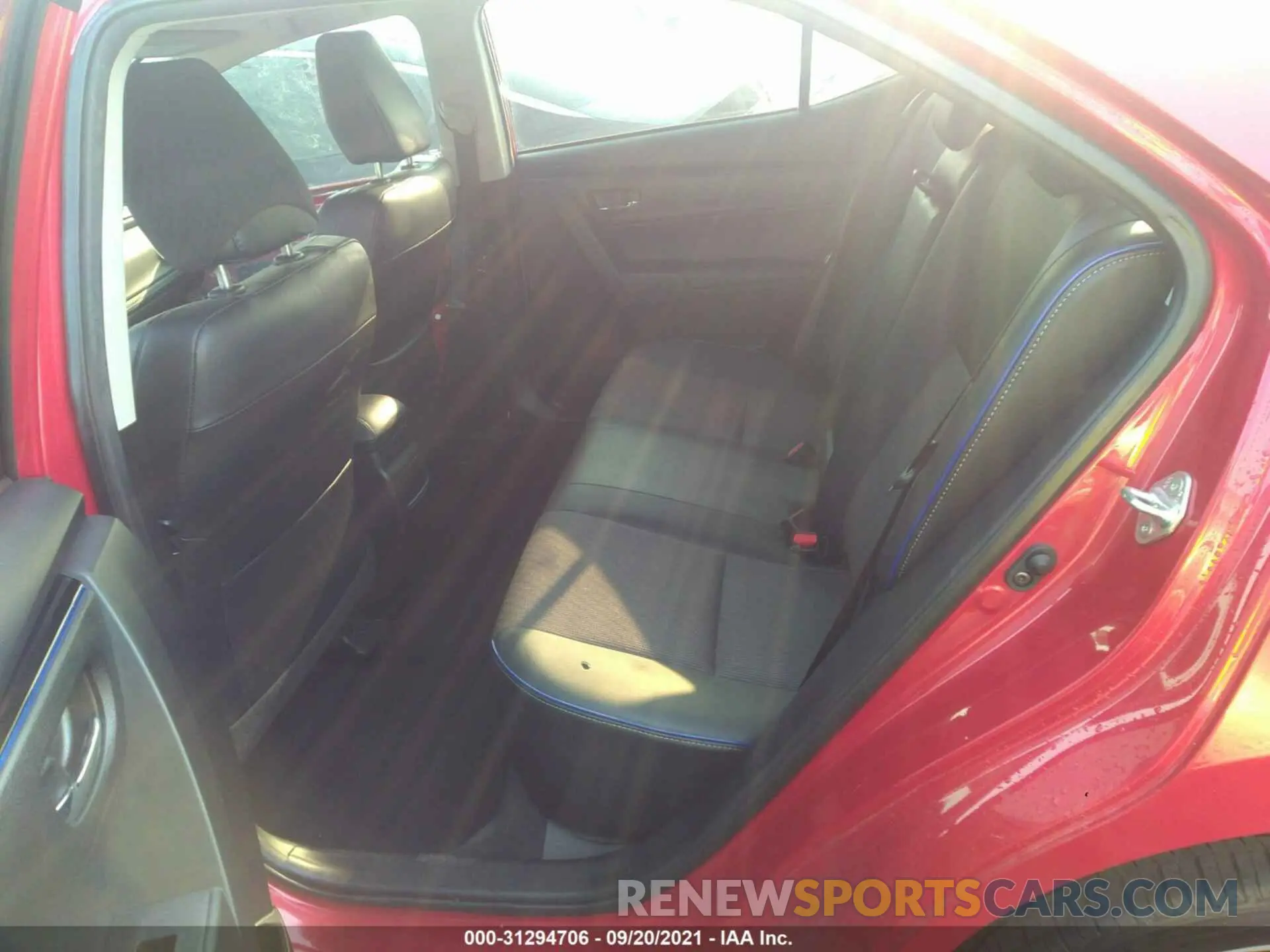 8 fotografías del automóvil dañado 2T1BURHE0KC231720 TOYOTA COROLLA 2019