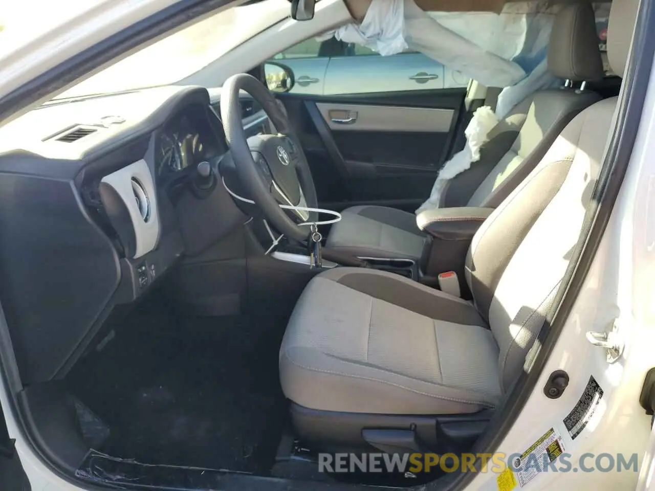 7 fotografías del automóvil dañado 2T1BURHE0KC237999 TOYOTA COROLLA 2019