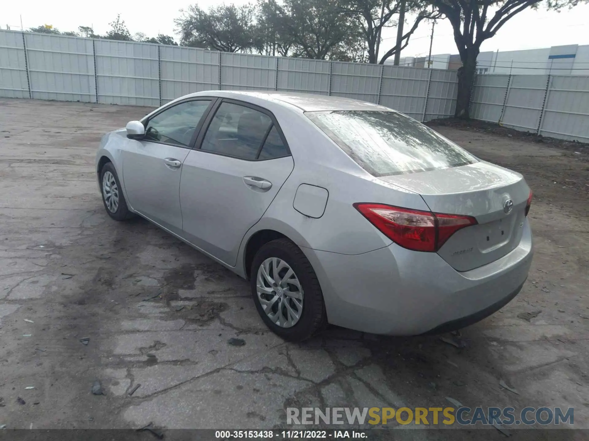 3 fotografías del automóvil dañado 2T1BURHE0KC240708 TOYOTA COROLLA 2019