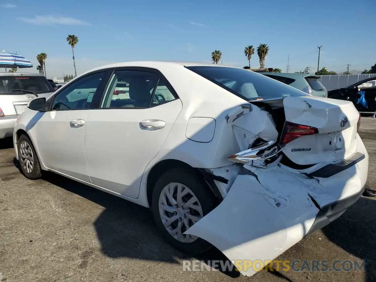 2 fotografías del automóvil dañado 2T1BURHE1KC127320 TOYOTA COROLLA 2019
