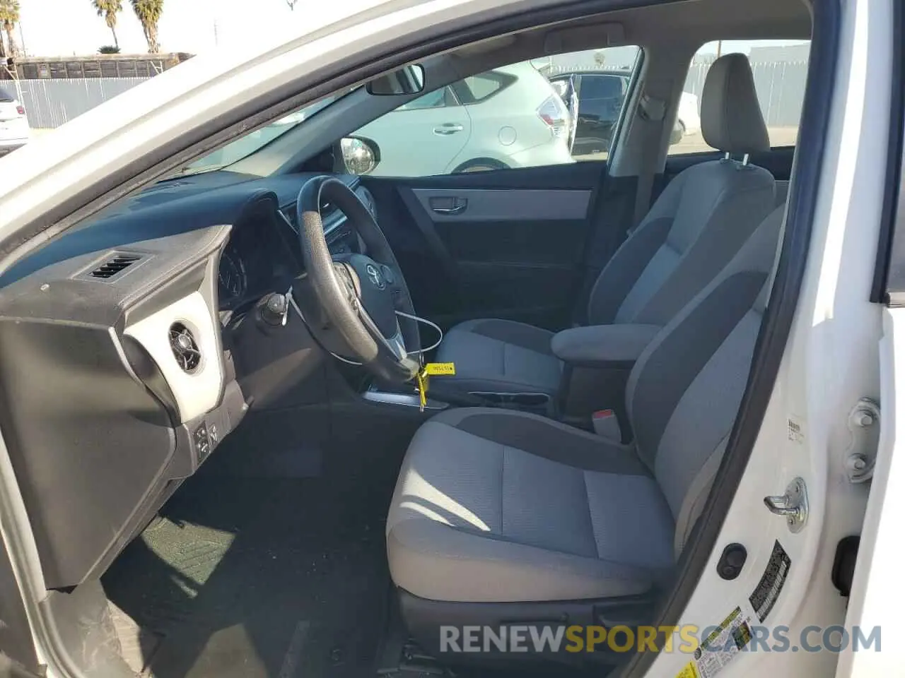 7 fotografías del automóvil dañado 2T1BURHE1KC127320 TOYOTA COROLLA 2019