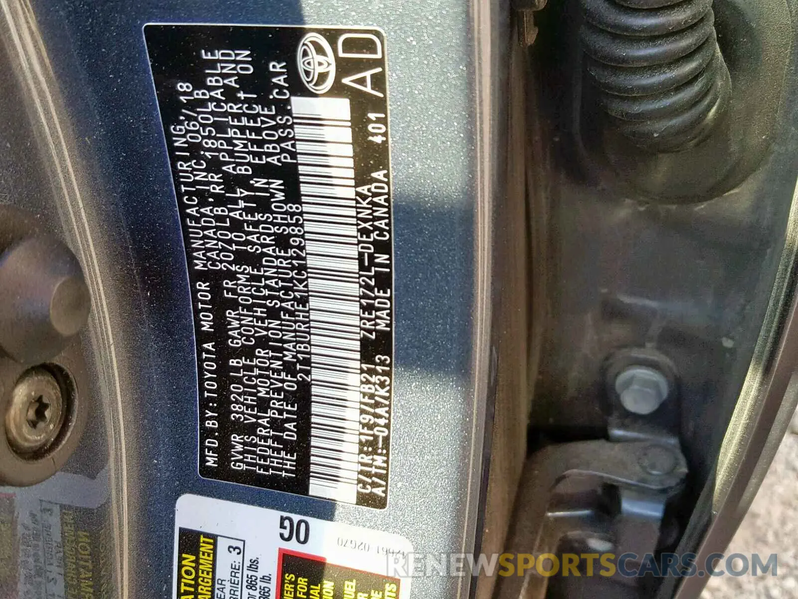 10 fotografías del automóvil dañado 2T1BURHE1KC129858 TOYOTA COROLLA 2019