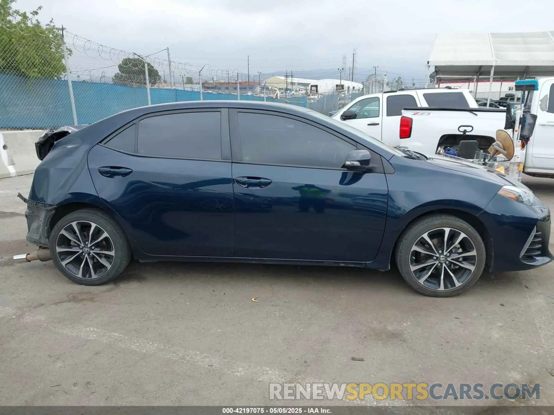 13 fotografías del automóvil dañado 2T1BURHE1KC132906 TOYOTA COROLLA 2019