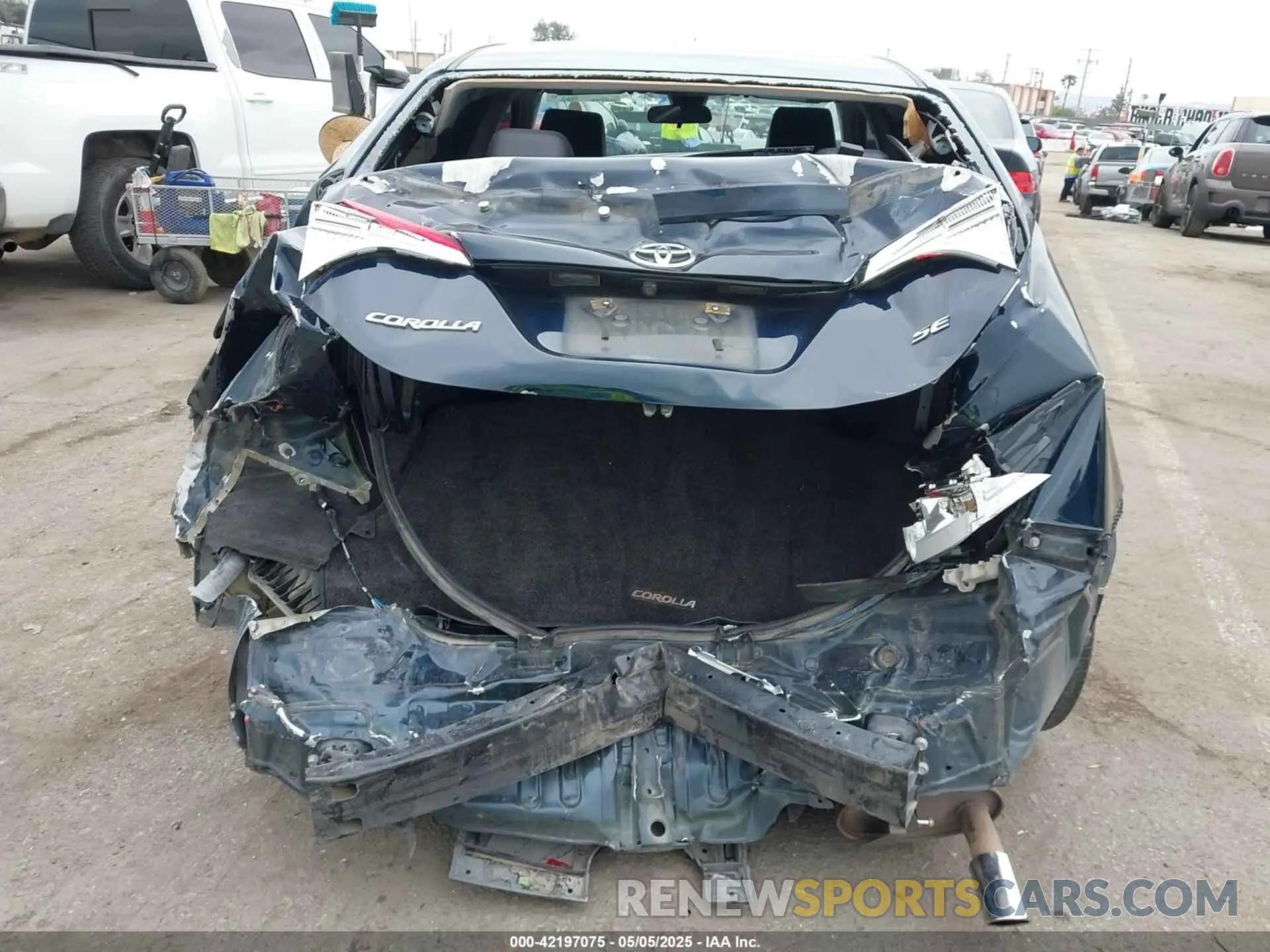 16 fotografías del automóvil dañado 2T1BURHE1KC132906 TOYOTA COROLLA 2019