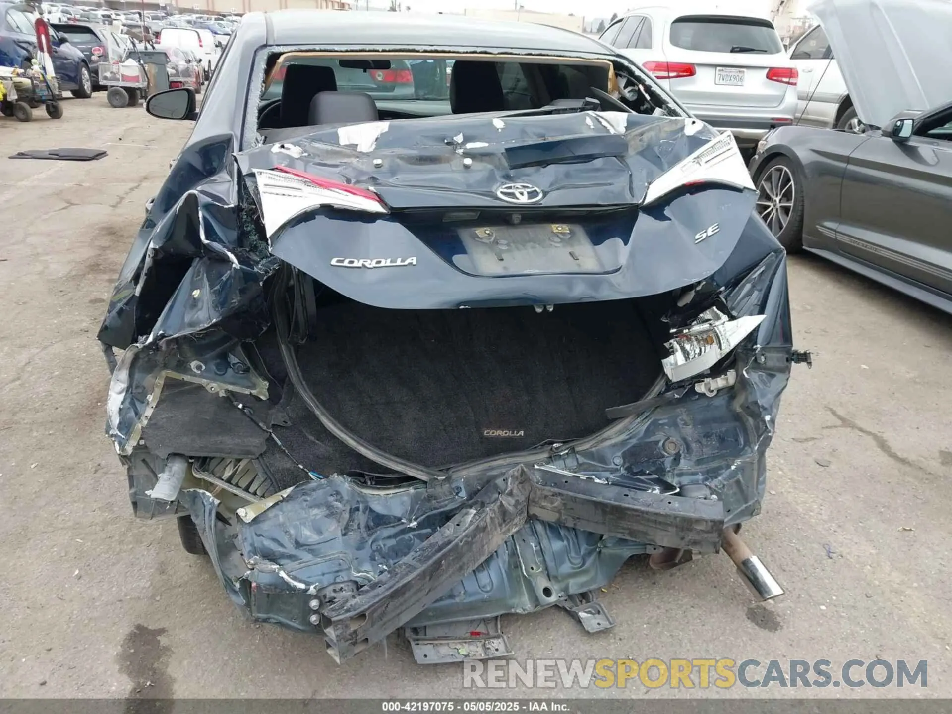 6 fotografías del automóvil dañado 2T1BURHE1KC132906 TOYOTA COROLLA 2019