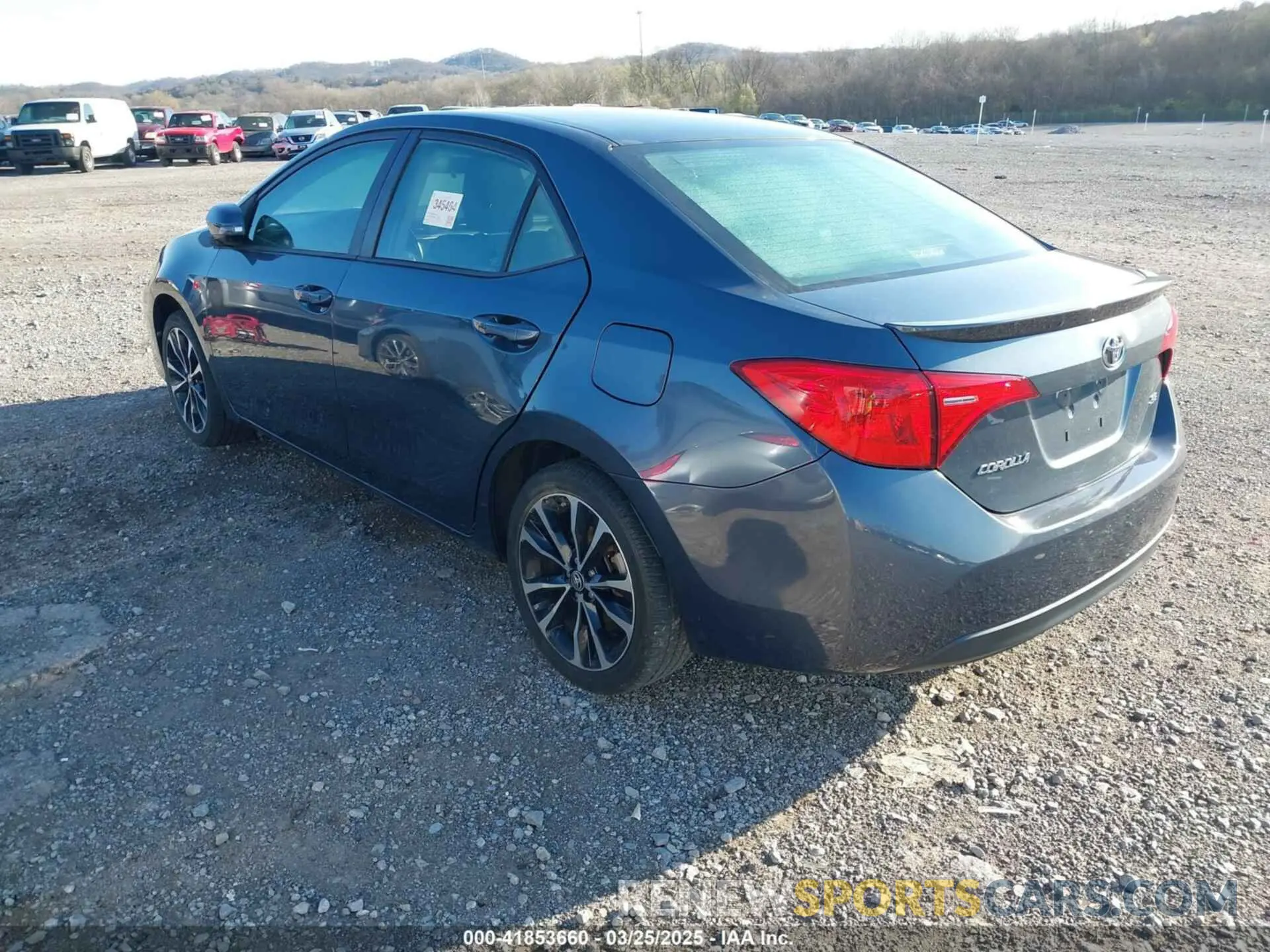 3 fotografías del automóvil dañado 2T1BURHE1KC135014 TOYOTA COROLLA 2019