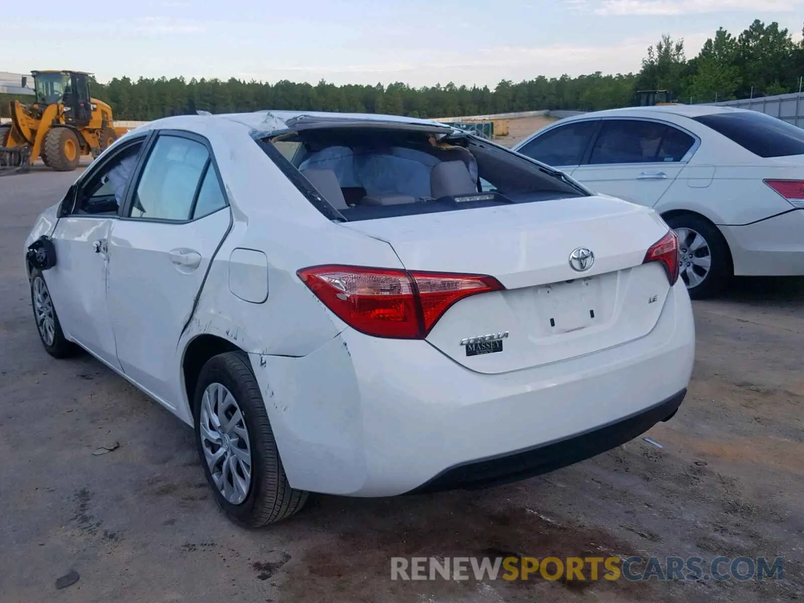 3 fotografías del automóvil dañado 2T1BURHE1KC143775 TOYOTA COROLLA 2019