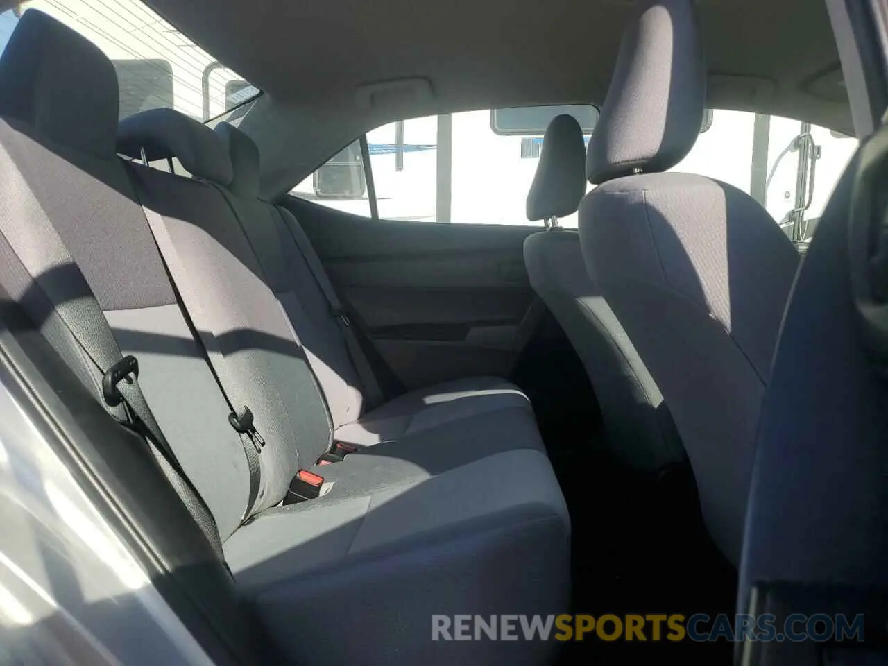 10 fotografías del automóvil dañado 2T1BURHE1KC154095 TOYOTA COROLLA 2019