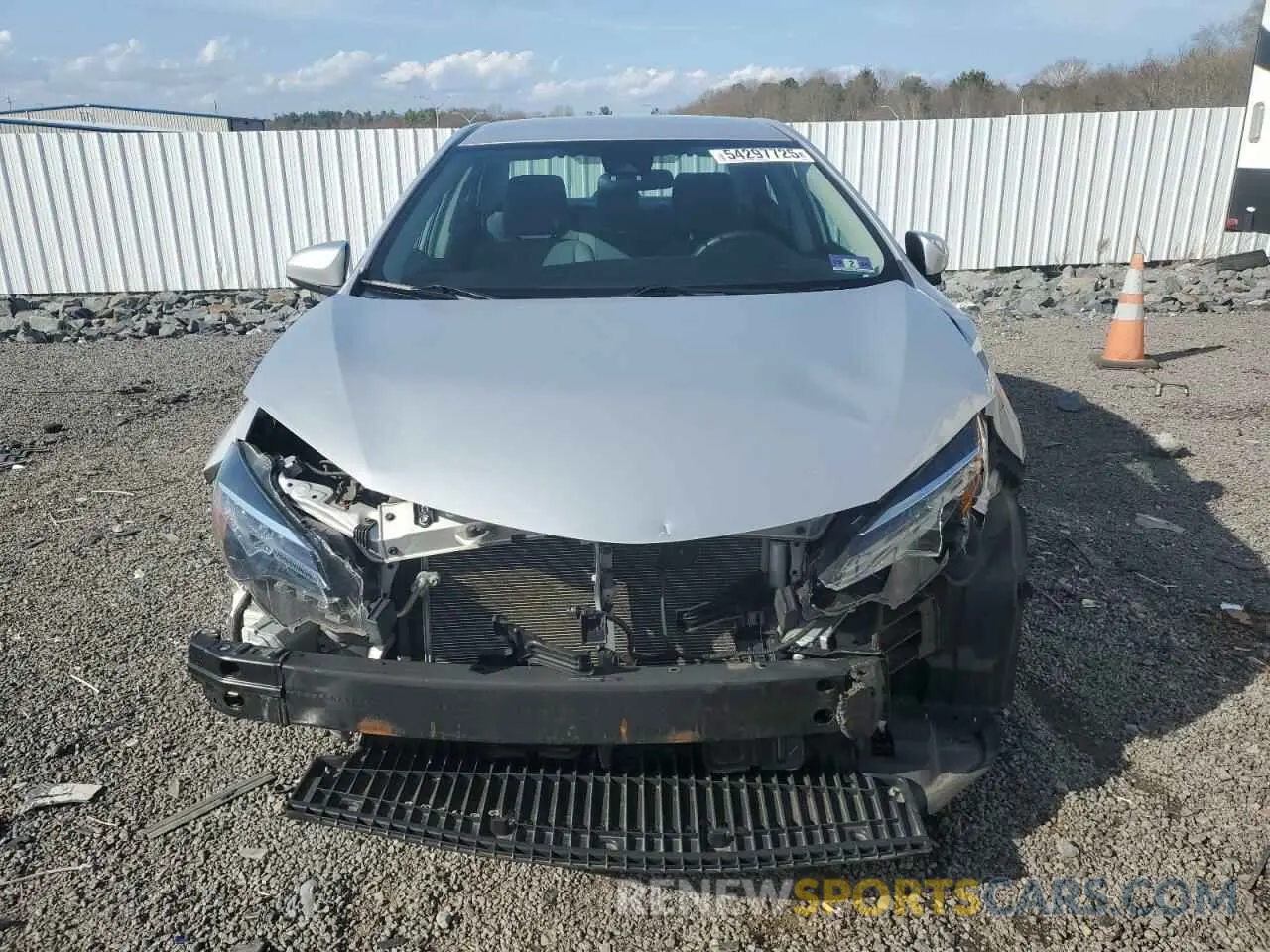 5 fotografías del automóvil dañado 2T1BURHE1KC154095 TOYOTA COROLLA 2019