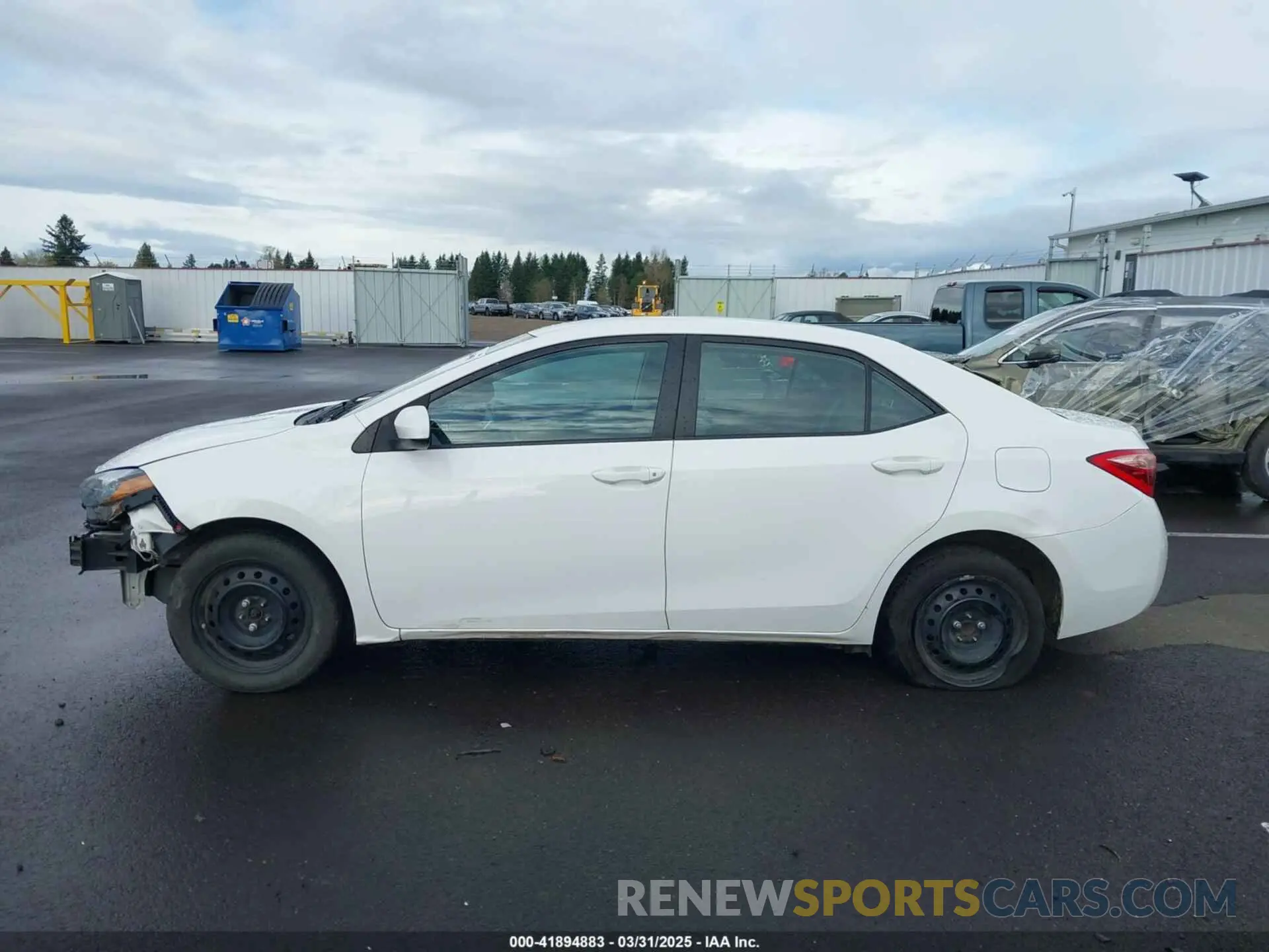 15 fotografías del automóvil dañado 2T1BURHE1KC163721 TOYOTA COROLLA 2019