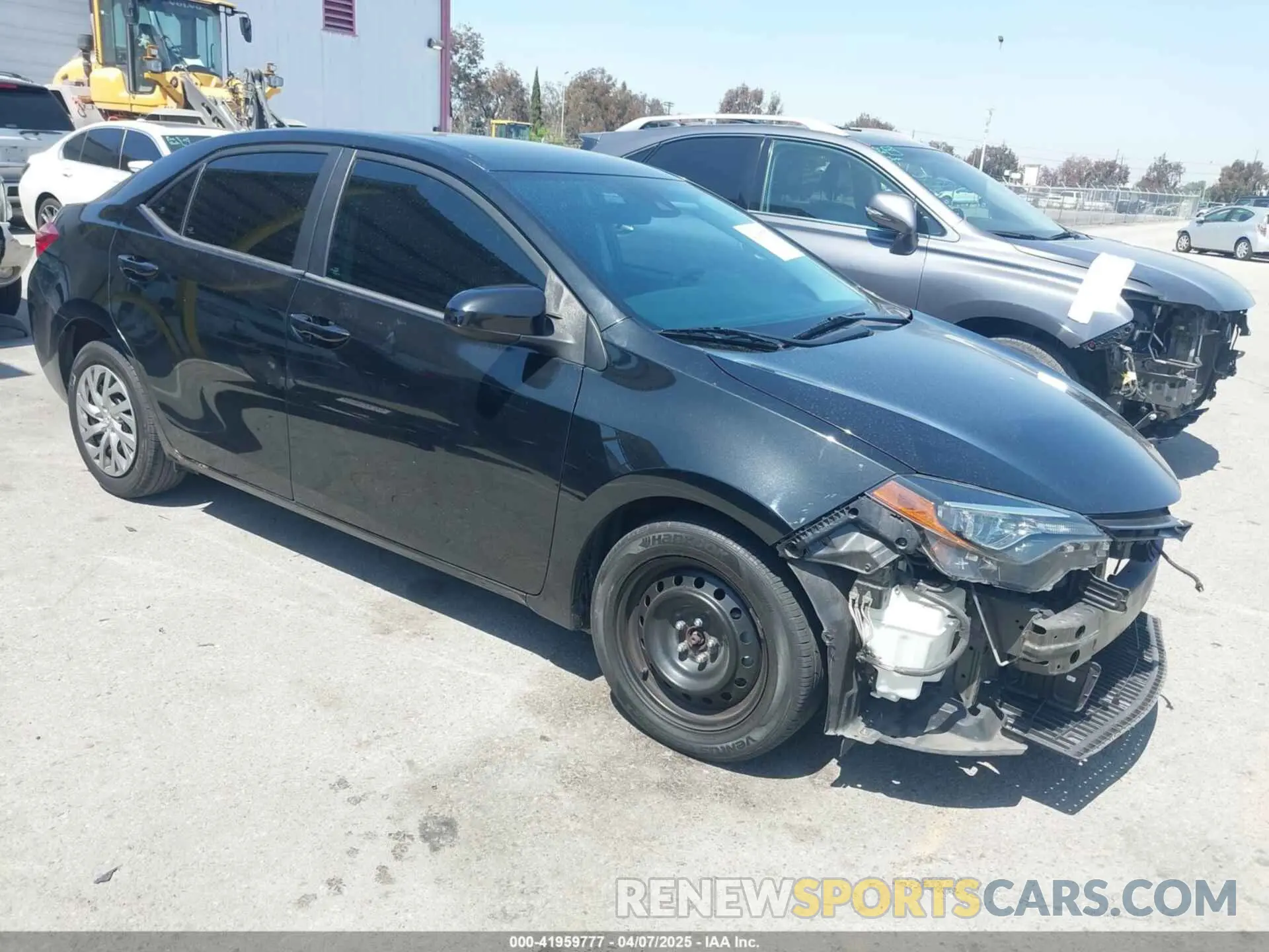 13 fotografías del automóvil dañado 2T1BURHE1KC166800 TOYOTA COROLLA 2019