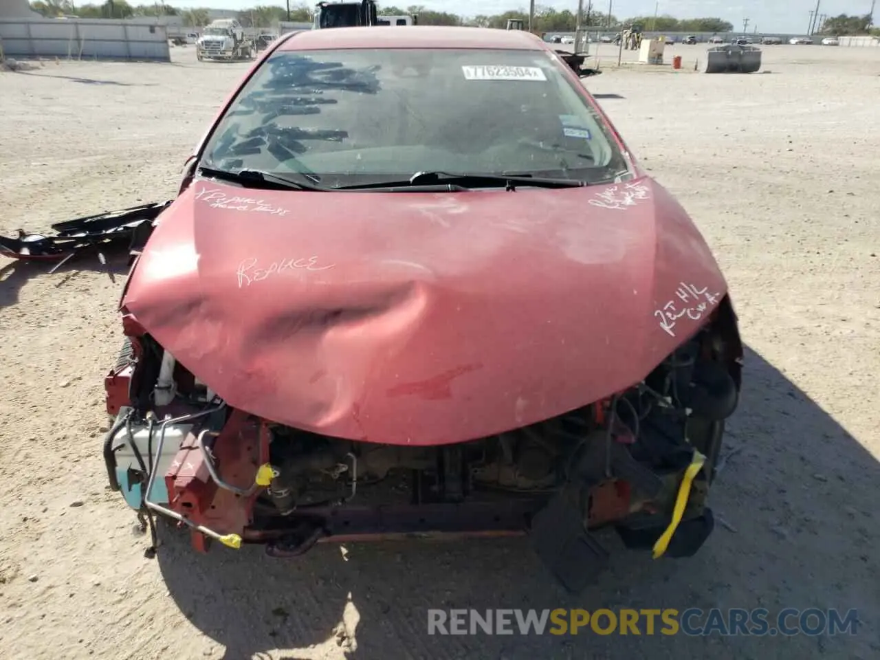 5 fotografías del automóvil dañado 2T1BURHE1KC170152 TOYOTA COROLLA 2019