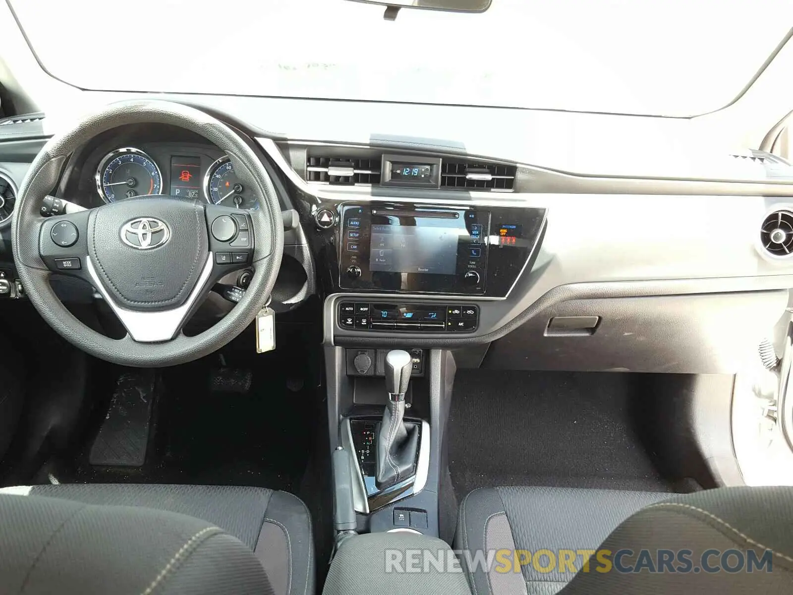 9 fotografías del automóvil dañado 2T1BURHE1KC171446 TOYOTA COROLLA 2019