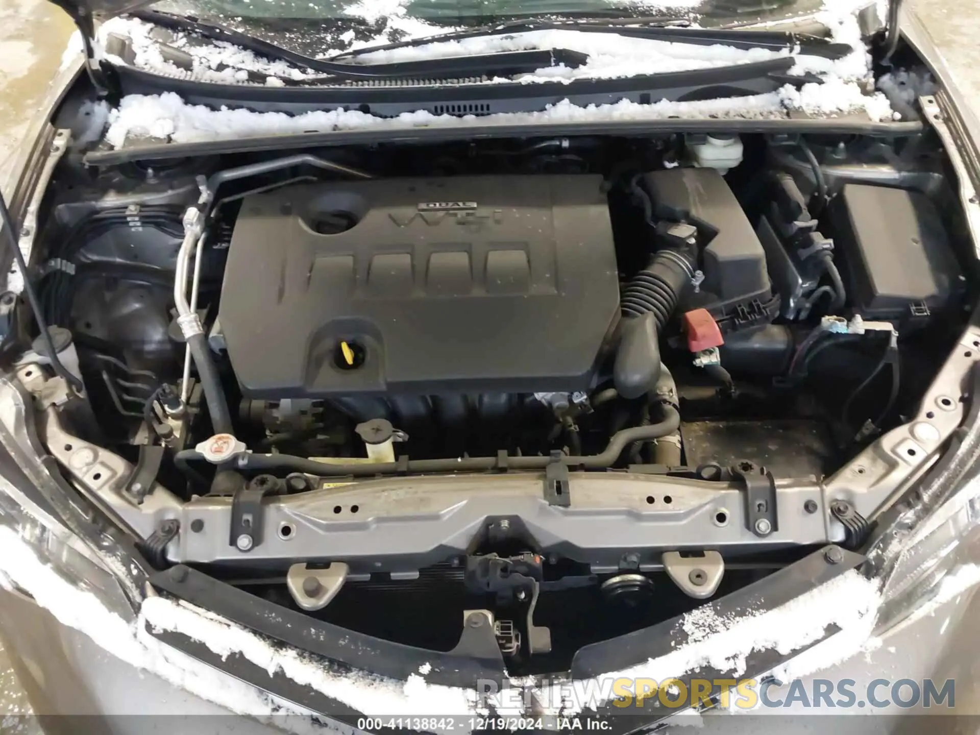 10 fotografías del automóvil dañado 2T1BURHE1KC171494 TOYOTA COROLLA 2019