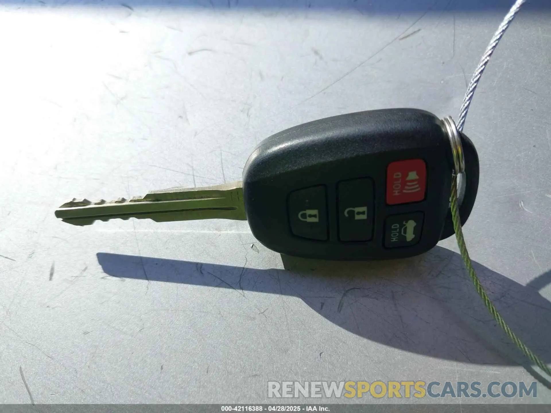 11 fotografías del automóvil dañado 2T1BURHE1KC178056 TOYOTA COROLLA 2019