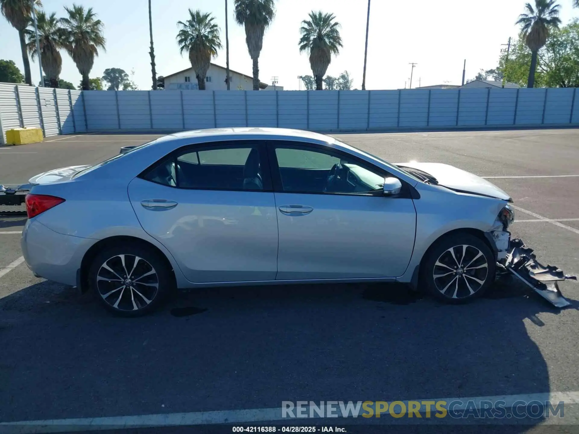 14 fotografías del automóvil dañado 2T1BURHE1KC178056 TOYOTA COROLLA 2019
