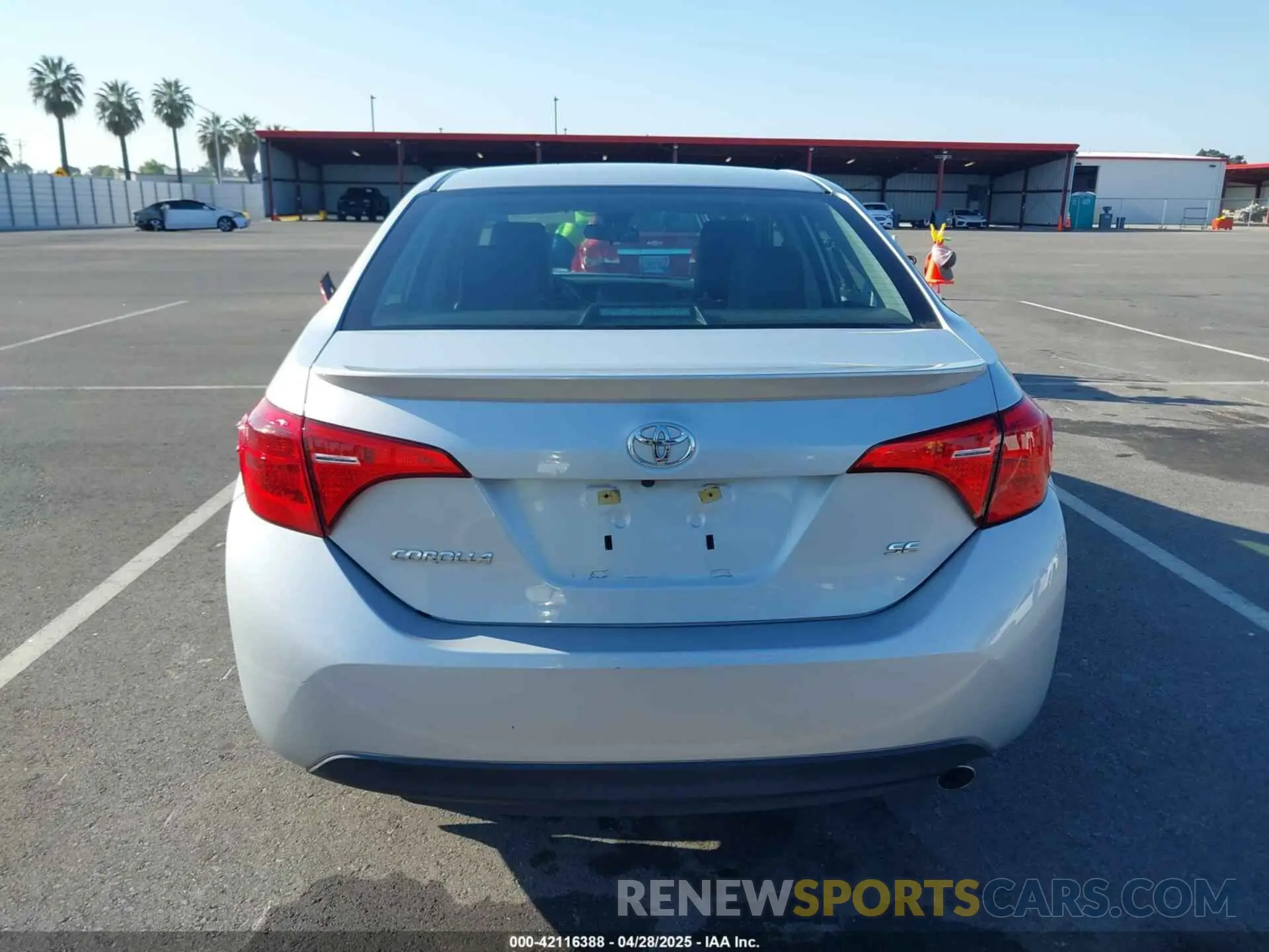 17 fotografías del automóvil dañado 2T1BURHE1KC178056 TOYOTA COROLLA 2019