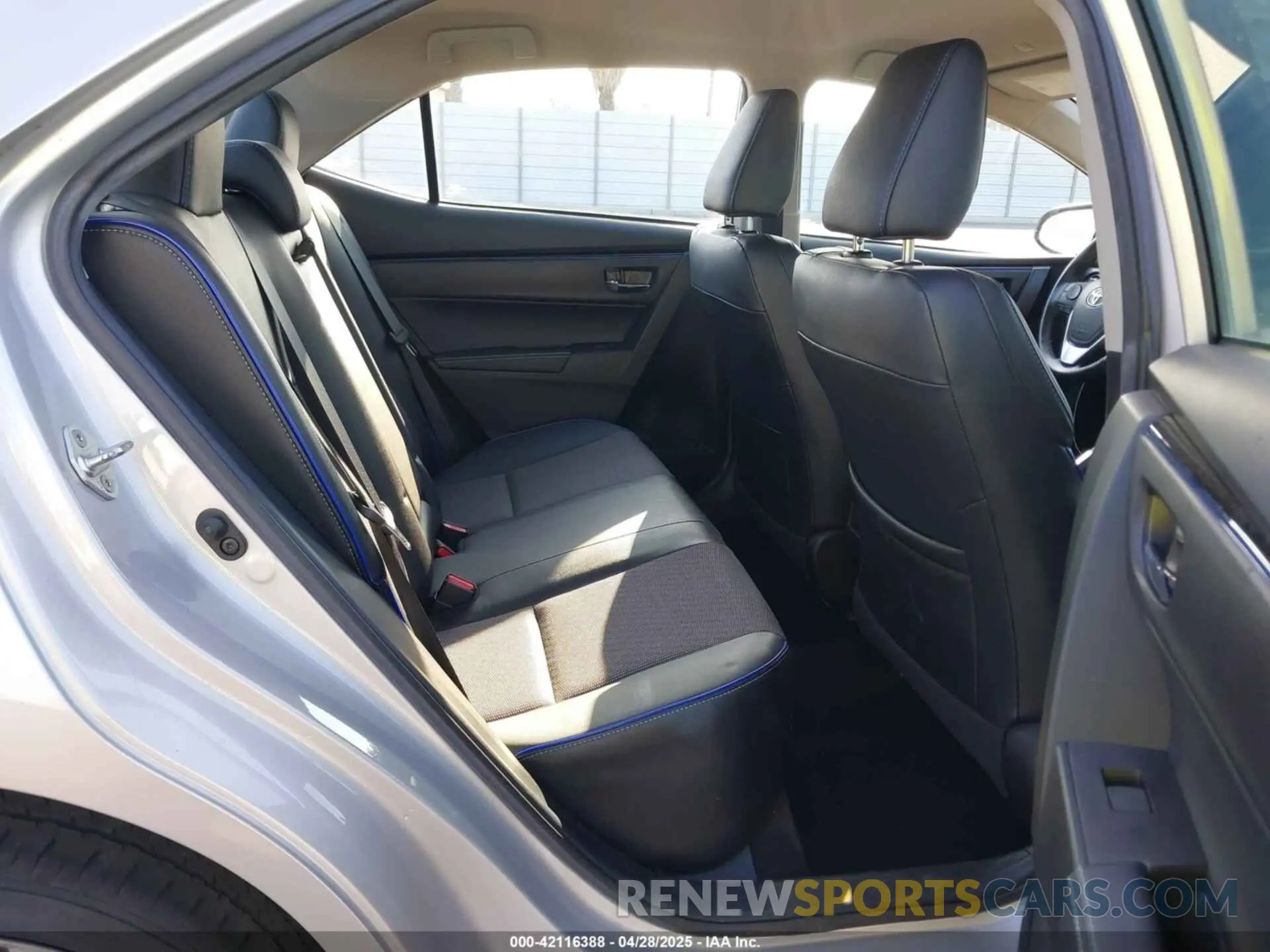 8 fotografías del automóvil dañado 2T1BURHE1KC178056 TOYOTA COROLLA 2019