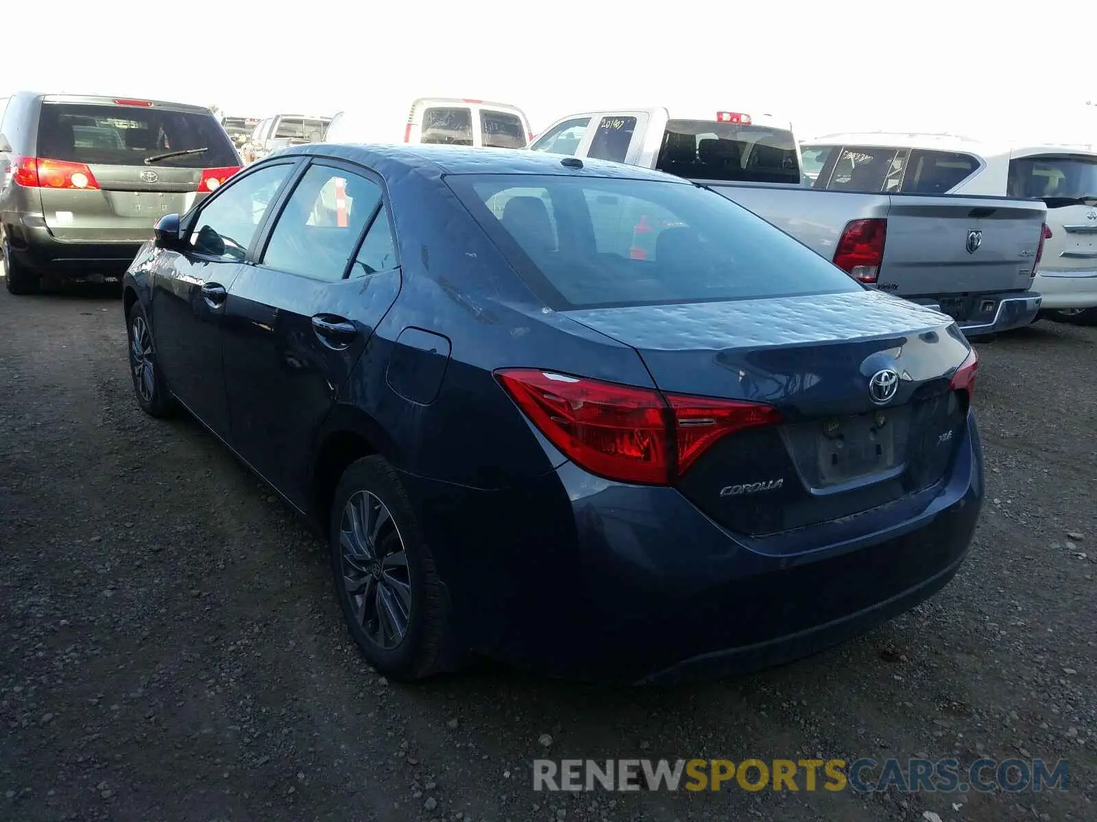 3 fotografías del automóvil dañado 2T1BURHE1KC179529 TOYOTA COROLLA 2019