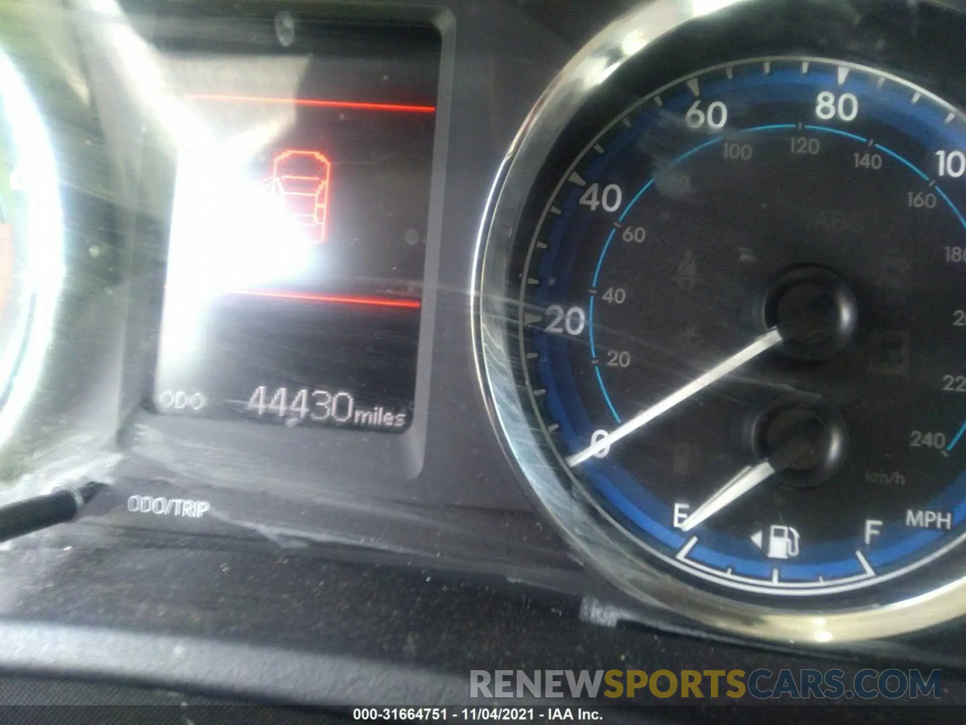 7 fotografías del automóvil dañado 2T1BURHE1KC182348 TOYOTA COROLLA 2019