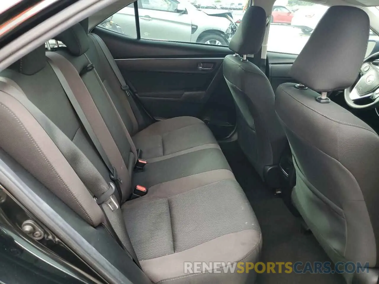 10 fotografías del automóvil dañado 2T1BURHE1KC186691 TOYOTA COROLLA 2019