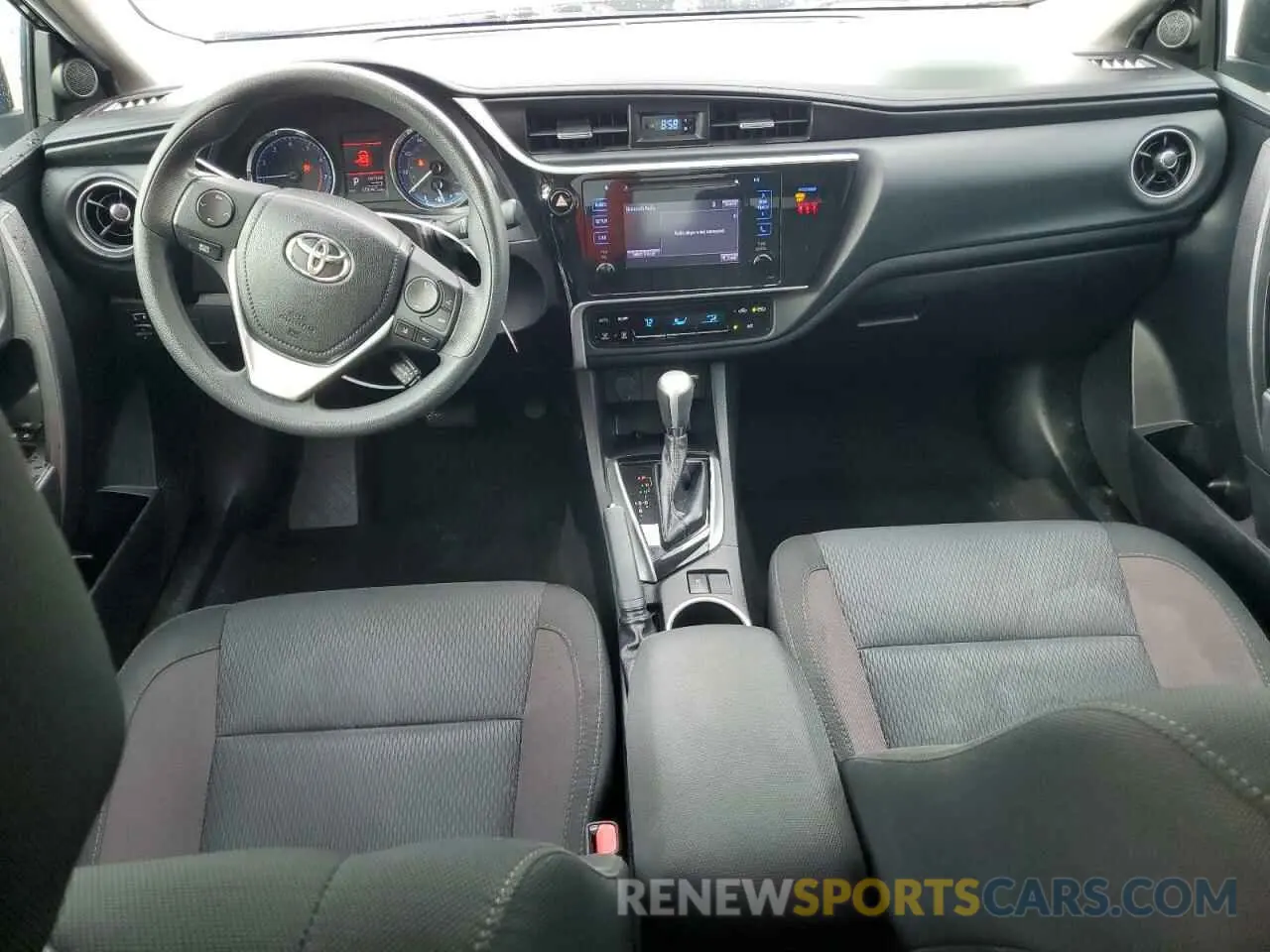 8 fotografías del automóvil dañado 2T1BURHE1KC186691 TOYOTA COROLLA 2019