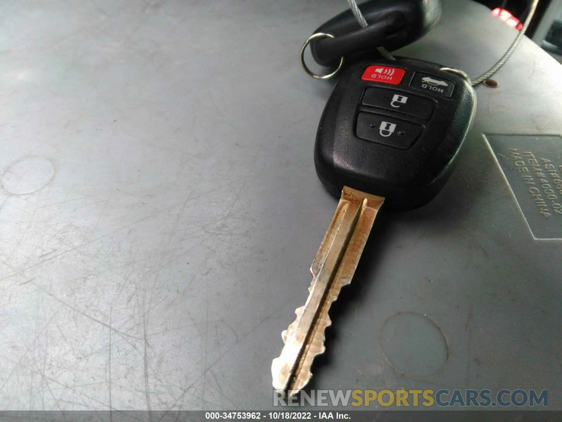 11 fotografías del automóvil dañado 2T1BURHE1KC194600 TOYOTA COROLLA 2019