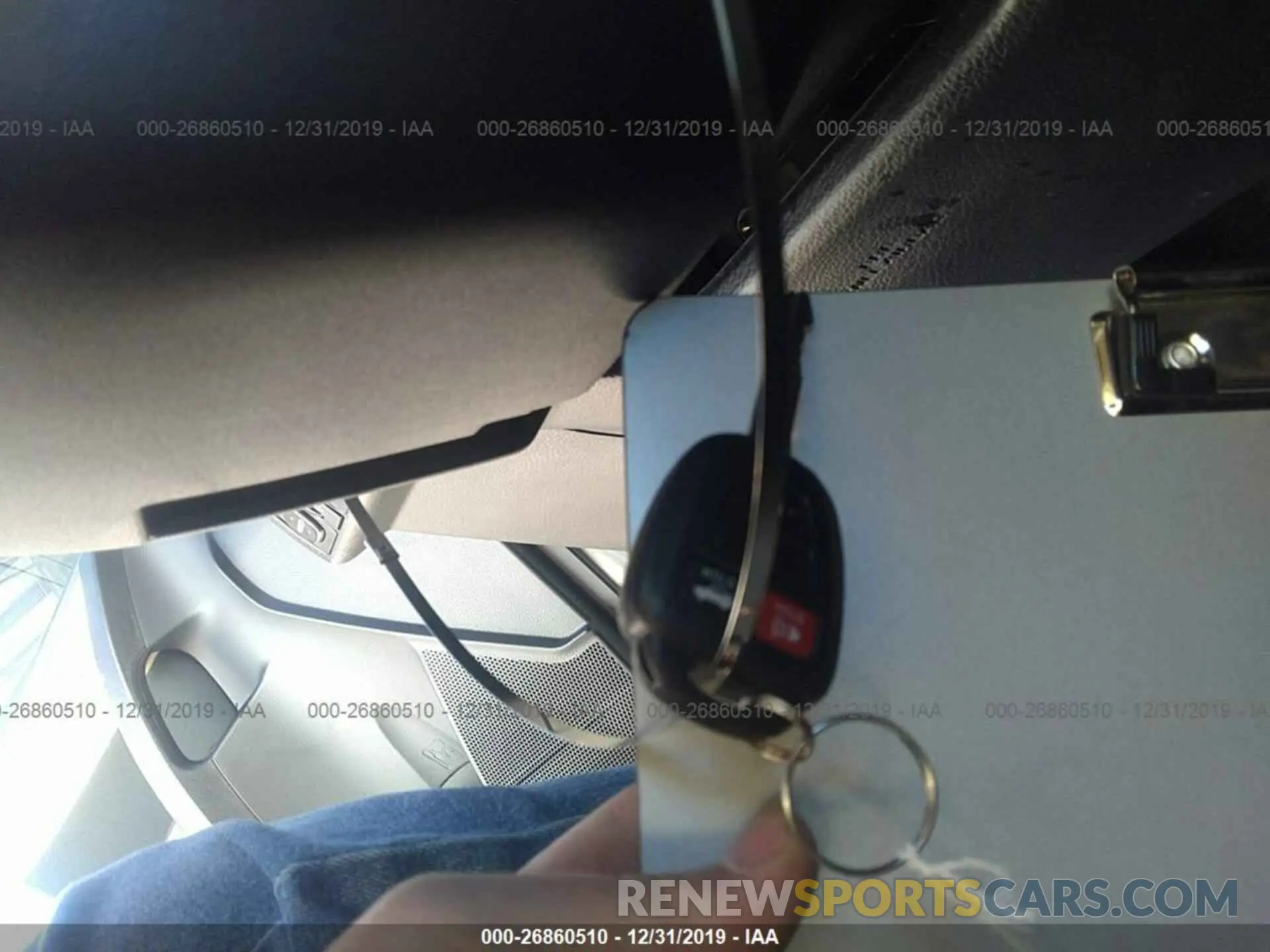 11 fotografías del automóvil dañado 2T1BURHE1KC195276 TOYOTA COROLLA 2019