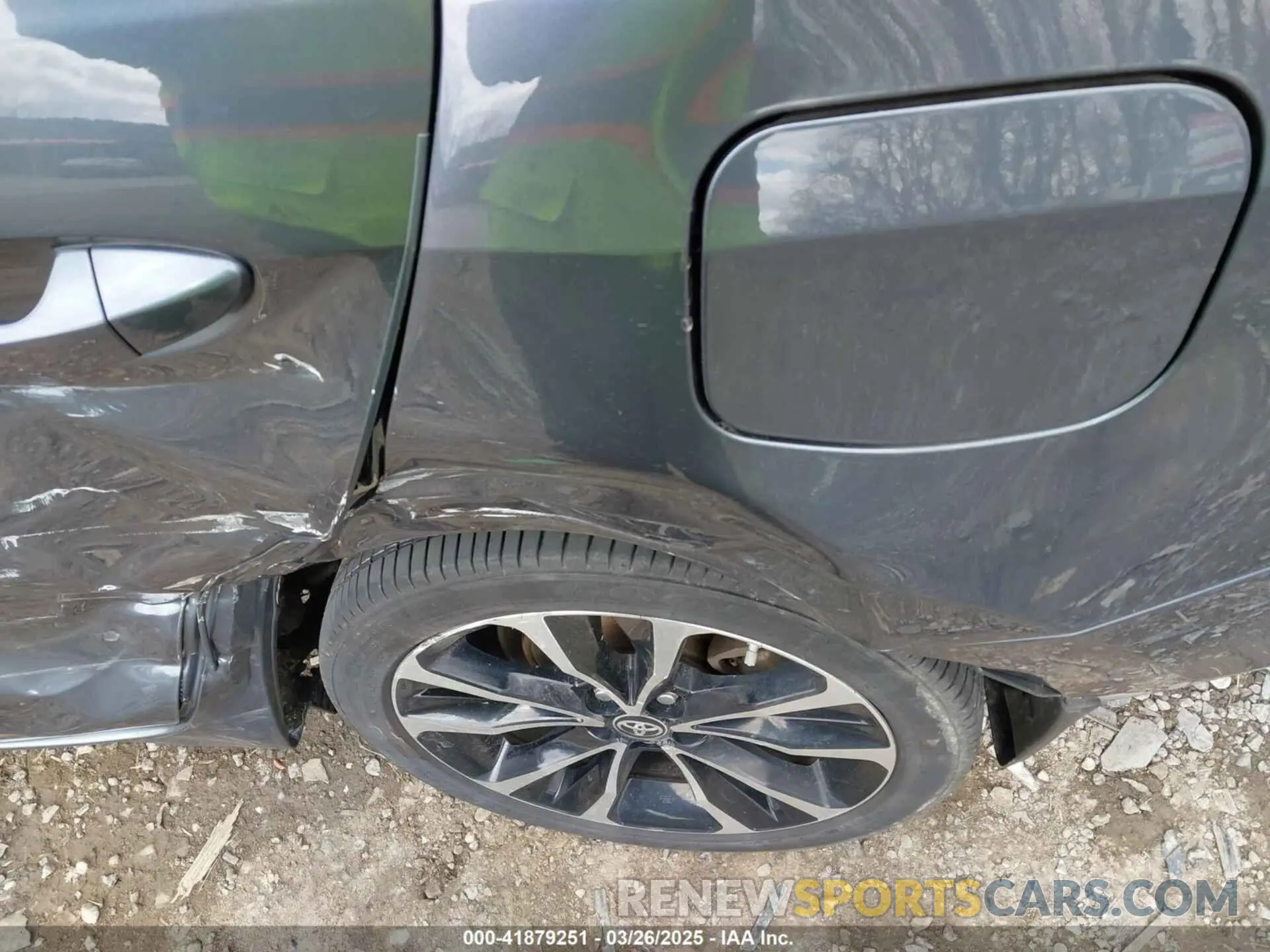 18 fotografías del automóvil dañado 2T1BURHE1KC200699 TOYOTA COROLLA 2019