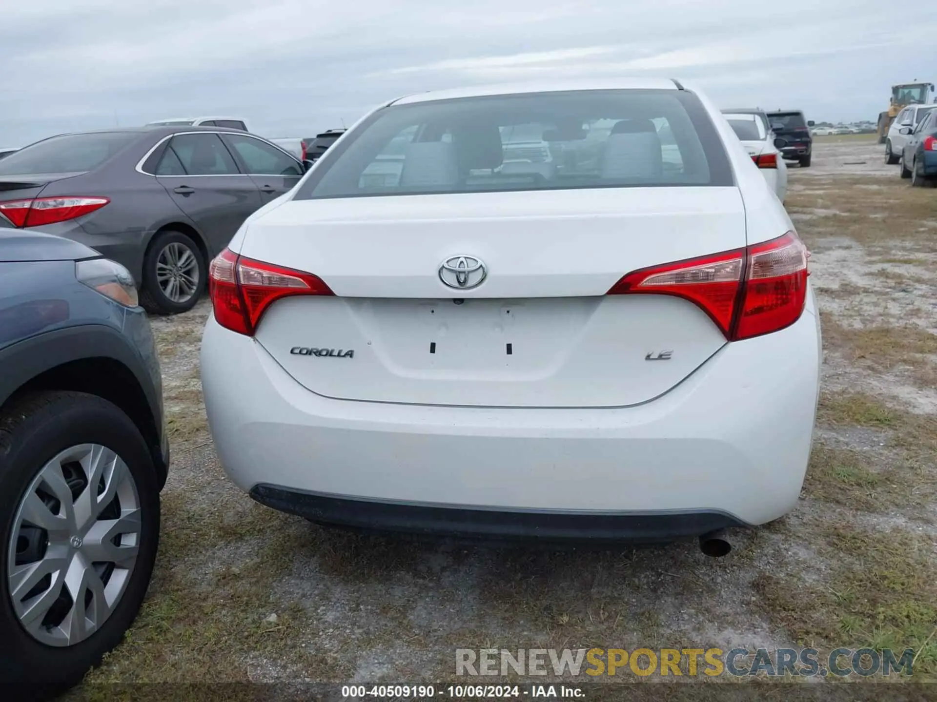 16 fotografías del automóvil dañado 2T1BURHE1KC226218 TOYOTA COROLLA 2019