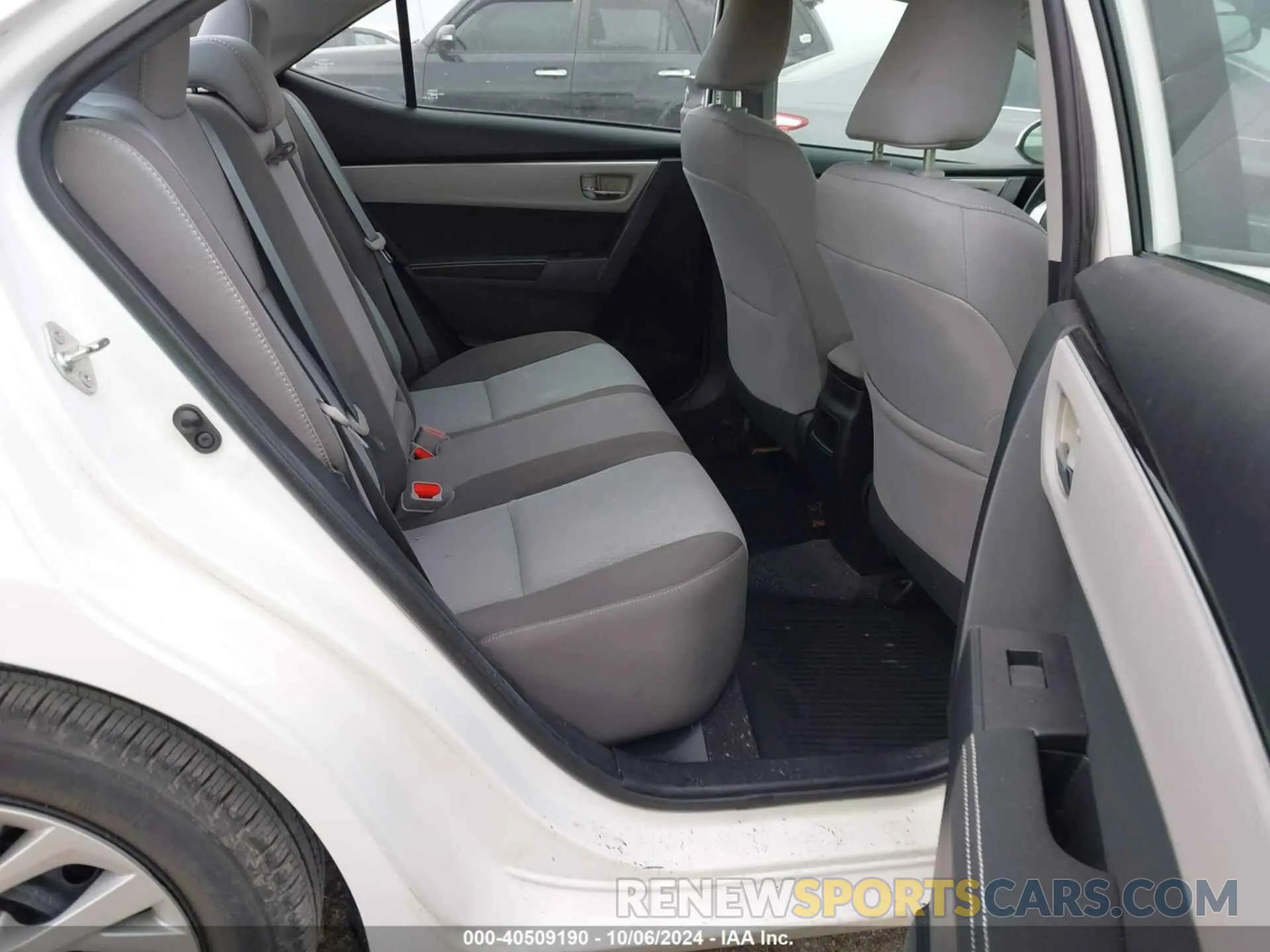8 fotografías del automóvil dañado 2T1BURHE1KC226218 TOYOTA COROLLA 2019