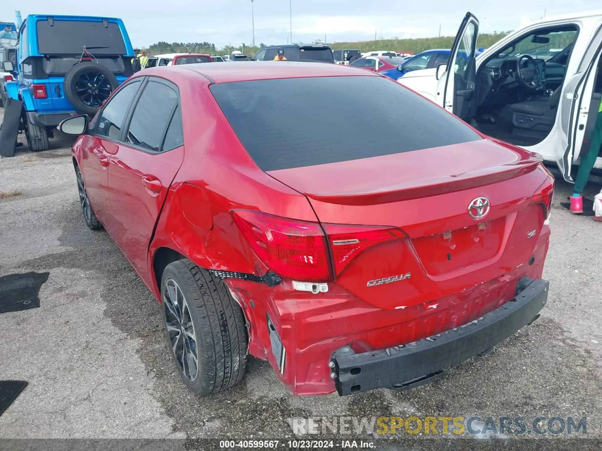 3 fotografías del automóvil dañado 2T1BURHE1KC226865 TOYOTA COROLLA 2019
