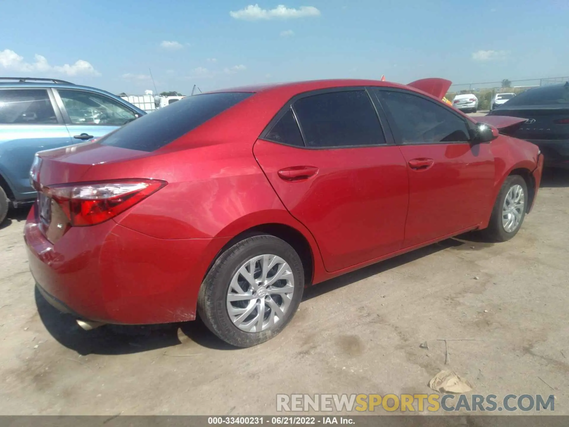 4 fotografías del automóvil dañado 2T1BURHE1KC233833 TOYOTA COROLLA 2019