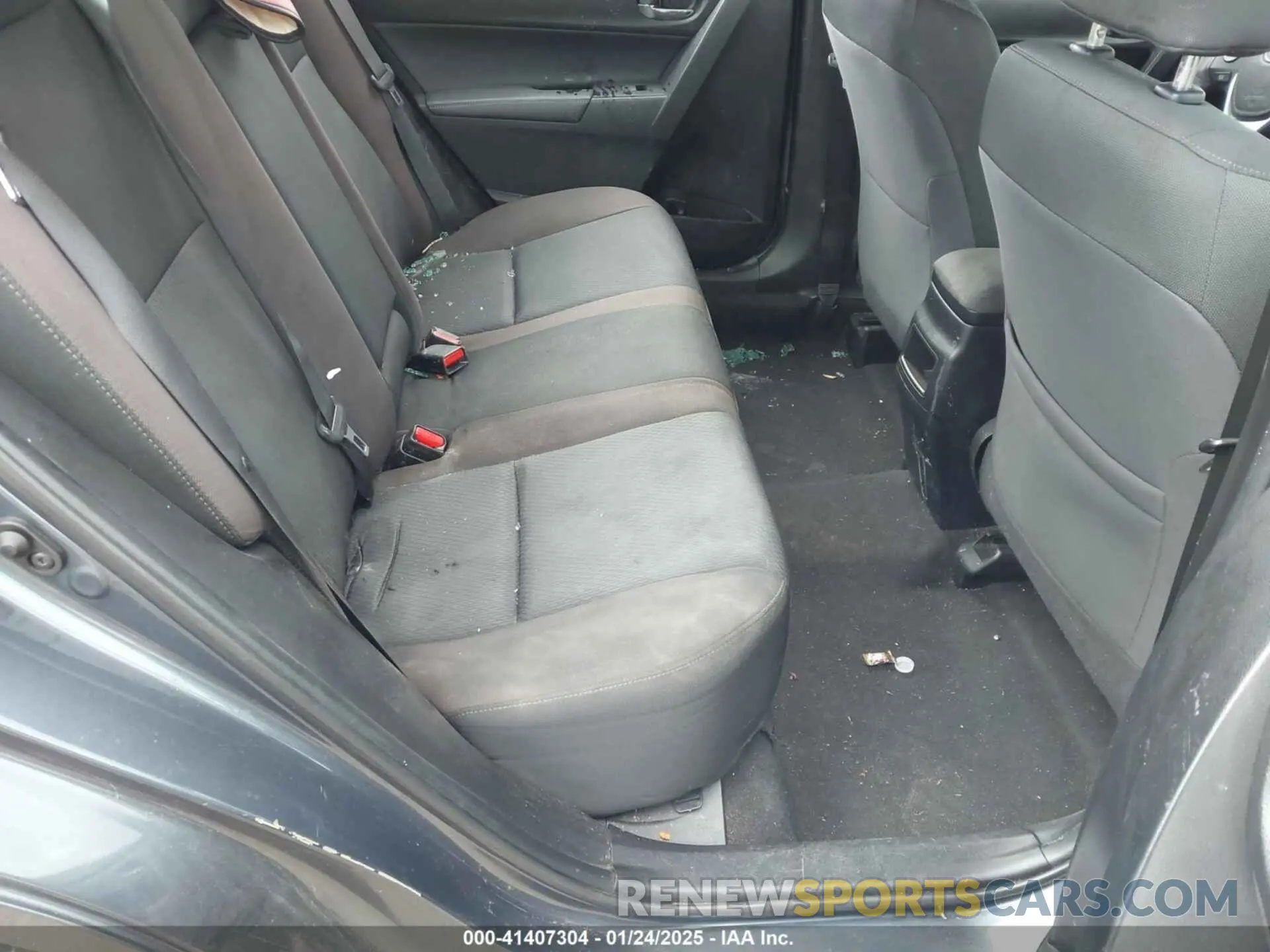 8 fotografías del automóvil dañado 2T1BURHE1KC240460 TOYOTA COROLLA 2019