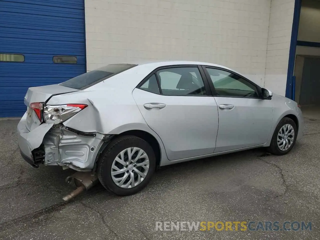 3 fotografías del automóvil dañado 2T1BURHE1KC240541 TOYOTA COROLLA 2019
