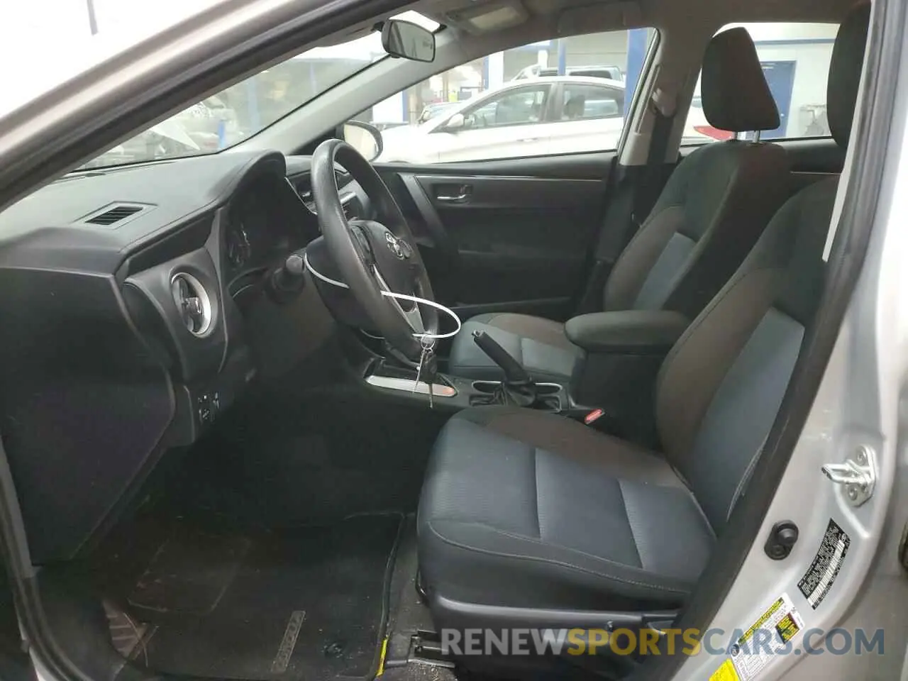 7 fotografías del automóvil dañado 2T1BURHE1KC240541 TOYOTA COROLLA 2019
