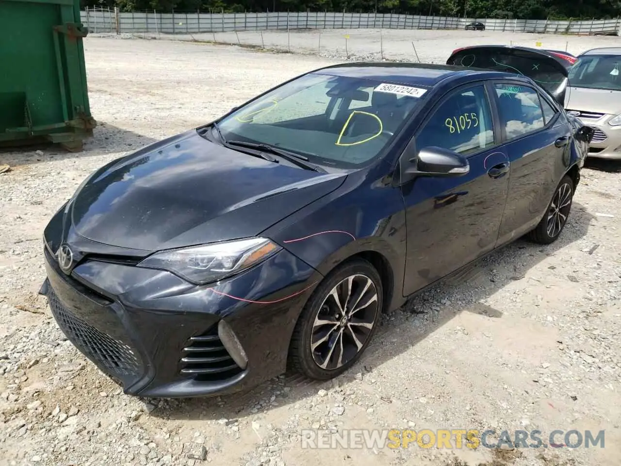 2 fotografías del automóvil dañado 2T1BURHE1KC242452 TOYOTA COROLLA 2019