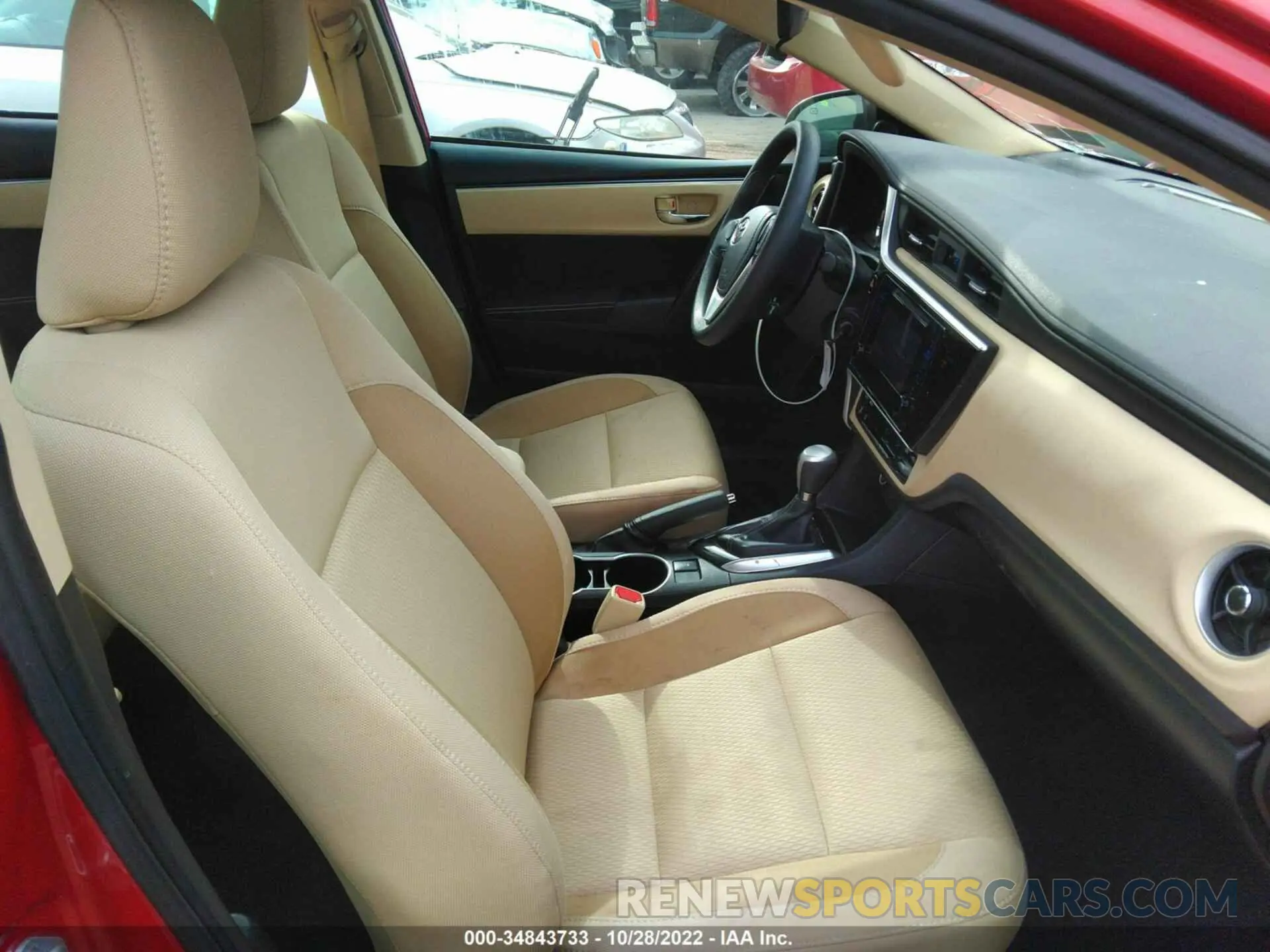 5 fotografías del automóvil dañado 2T1BURHE2KC131683 TOYOTA COROLLA 2019
