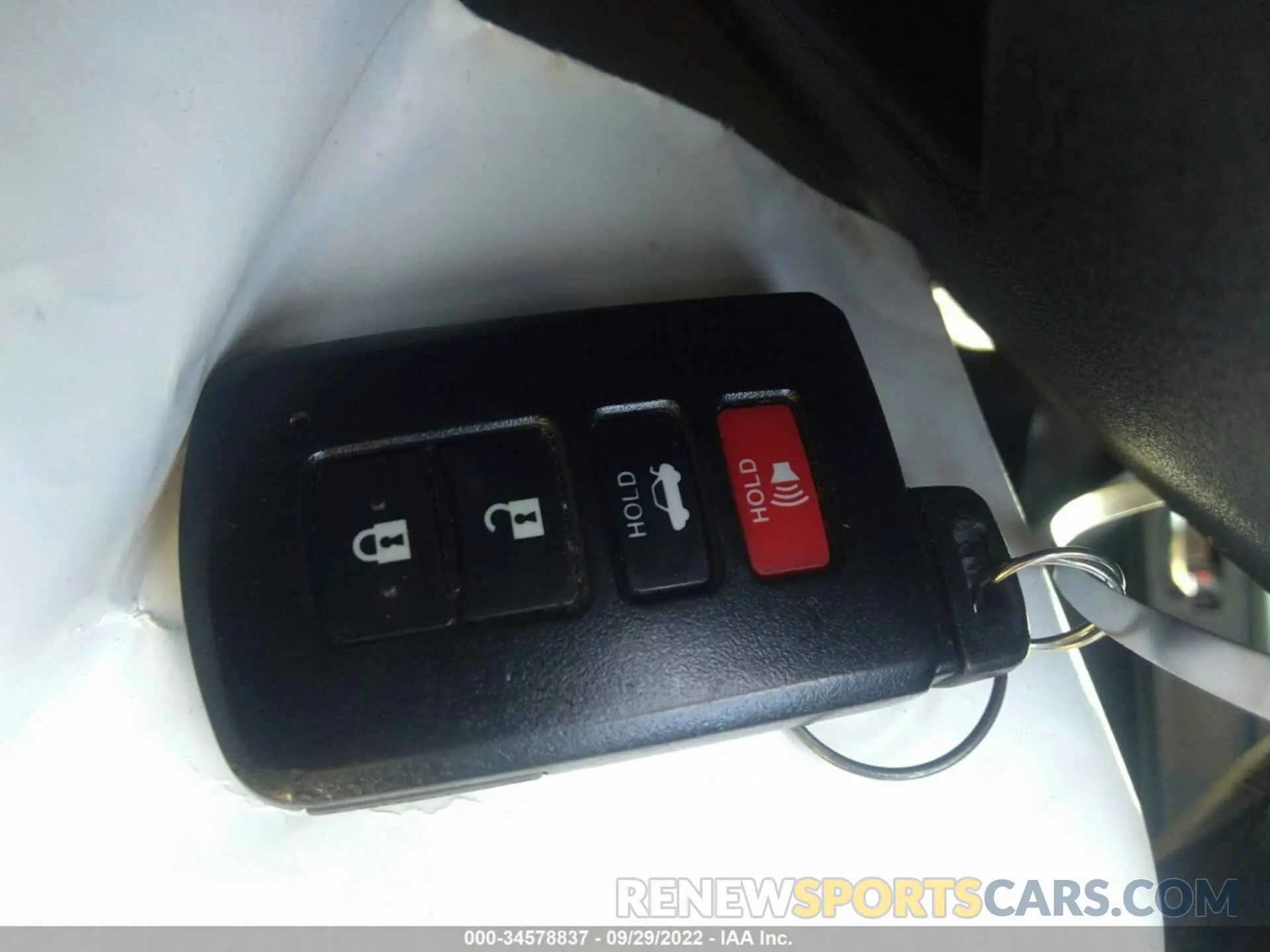 11 fotografías del automóvil dañado 2T1BURHE2KC132008 TOYOTA COROLLA 2019